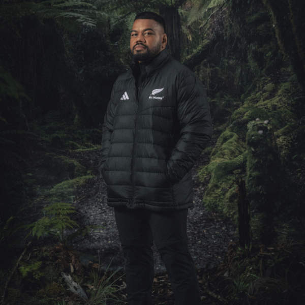 All Blacks Terrex Down Jacket