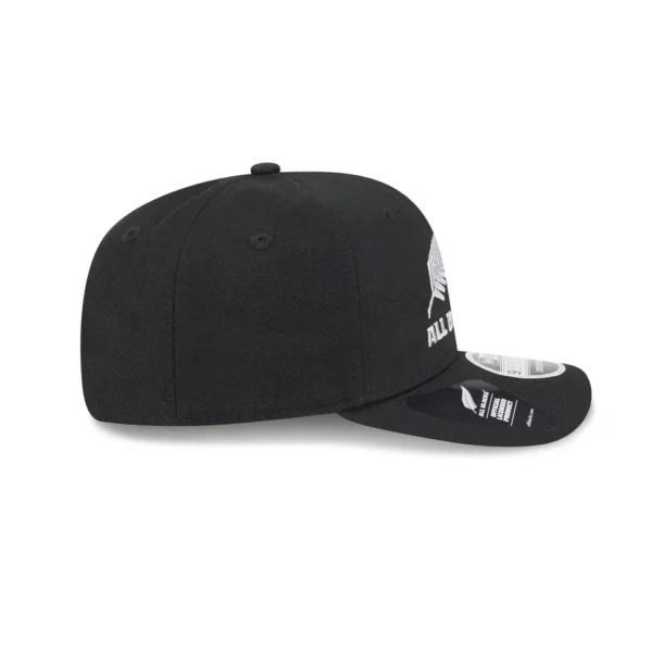 All Blacks New Era 9Seventy Stretch Snap Metallic Silver Cap - Image 2