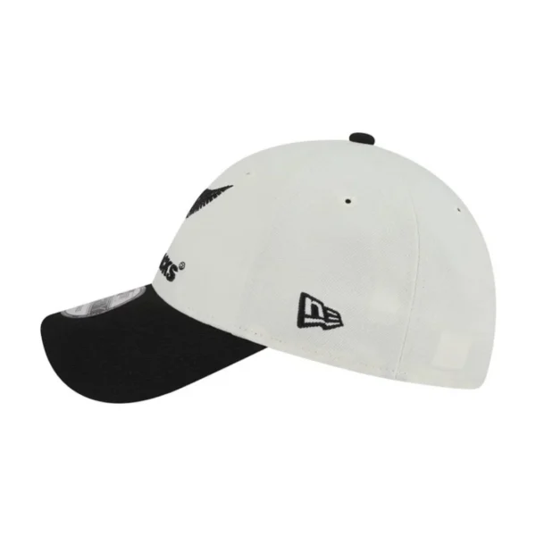 All Blacks New Era 9Forty Chrome White/Black Cap - Image 3